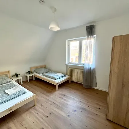 Monteurhaus In *
