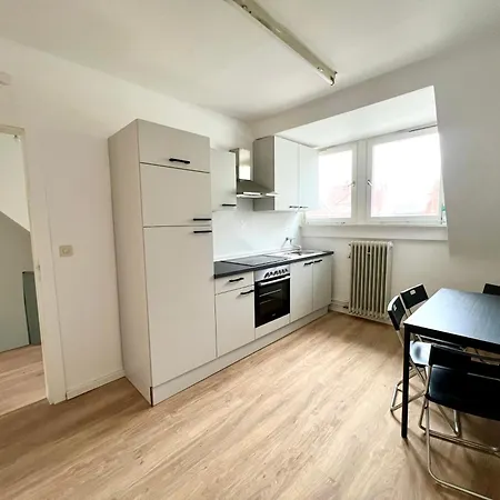 Monteurhaus In *